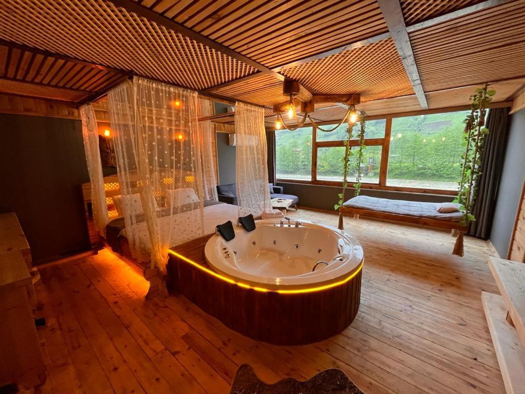 Wooden Palace V.I.P Suit Rize Zewnętrze zdjęcie